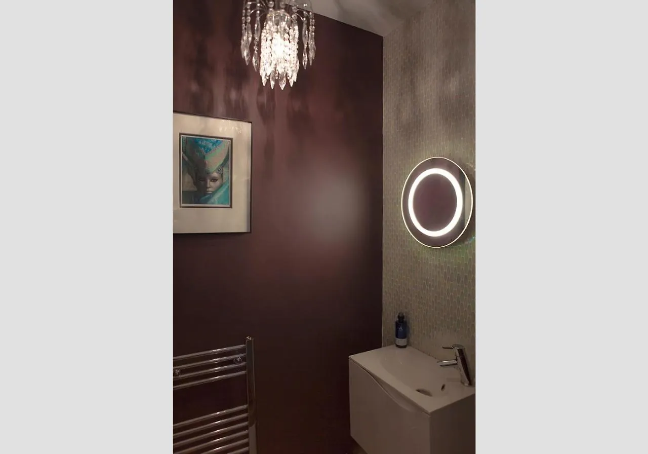 הוילה Stockbridge Townhouse - The Edinburgh Address 0*,