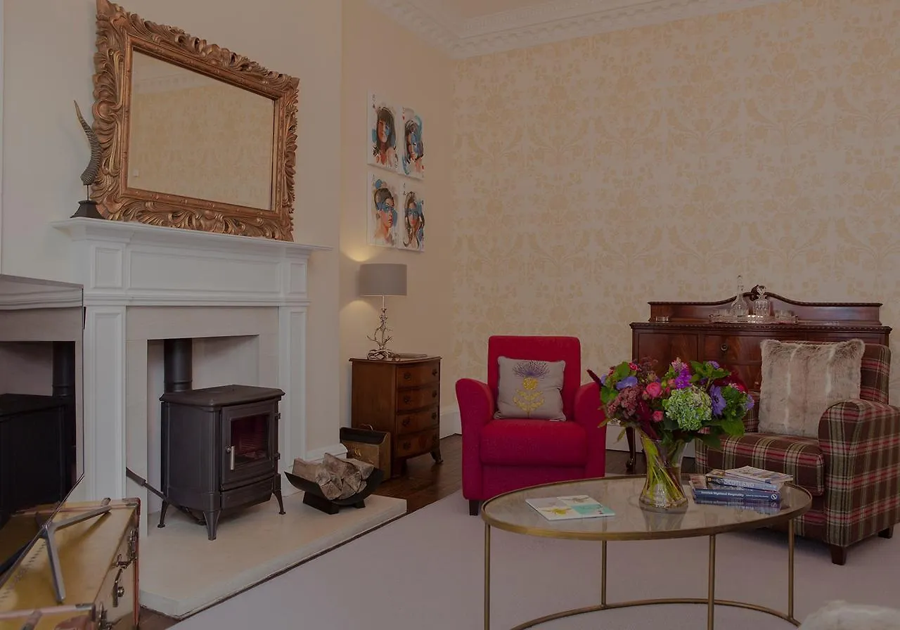 הוילה Stockbridge Townhouse - The Edinburgh Address 0*,